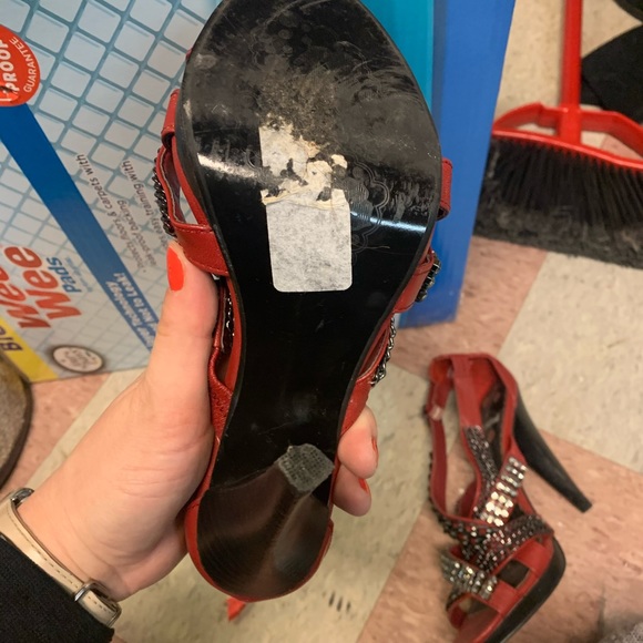 Not Rated black & red heels - Picture 3 of 4